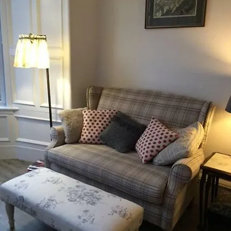 5 Star Beautiful & Vintage, Spacious Apt In Chic Location! Edimburgo Exterior foto