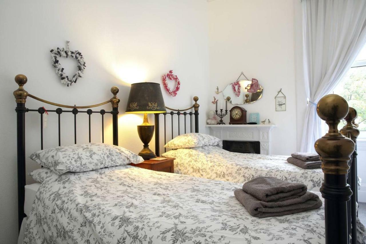 5 Star Beautiful & Vintage, Spacious In Chic Location! Apartamento Edimburgo