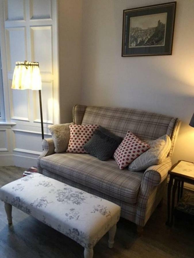5 Star Beautiful & Vintage, Spacious In Chic Location! Apartamento *